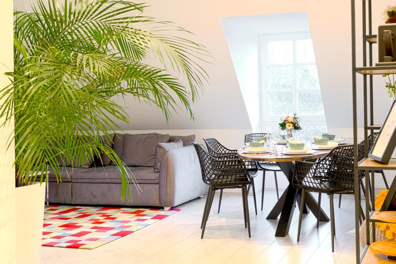 Hama Design Homes Липщат Екстериор снимка